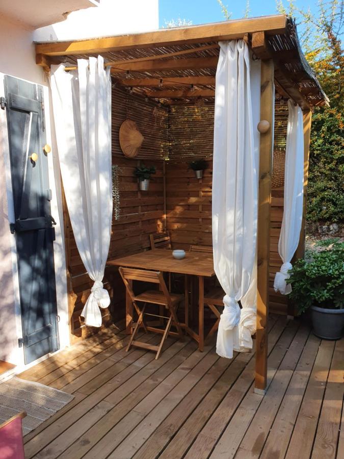 Une Nuit A Bali - Appartement Cocooning Solliès-Toucas Екстериор снимка