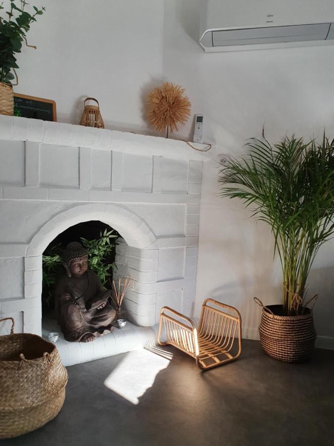 Une Nuit A Bali - Appartement Cocooning Solliès-Toucas Екстериор снимка